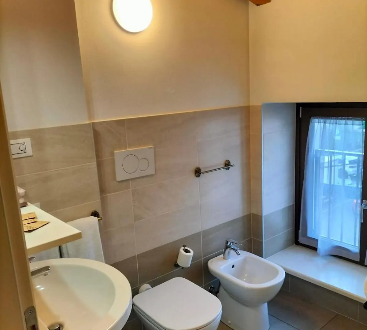 La Casa Della Ada Hotel Castelnuovo del Garda Italien